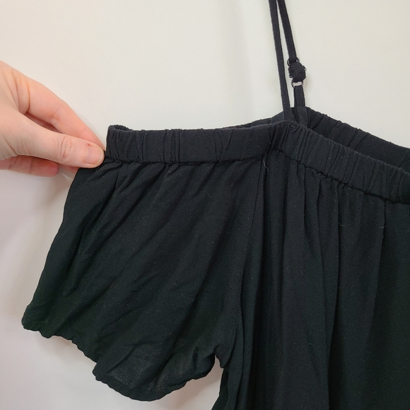 Old Navy Black Embroidered Cold Shoulder Top Medium - Picture 5 of 5